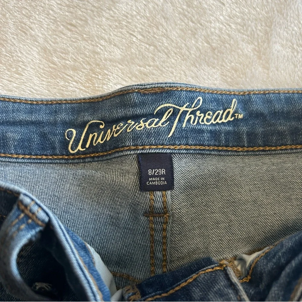 Universal Thread High Rise Skinny Light Wash Jeans - Picture 4 of 7
